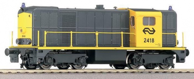 Diesel locomotive series 2400 (3-RAIL AC)<br /><a href='images/pictures/Roco/68793.jpg' target='_blank'>Full size image</a>